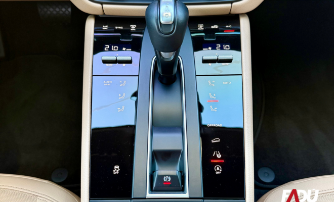 Porsche Macan 2.0 Turbo 2025 Gasolina-7