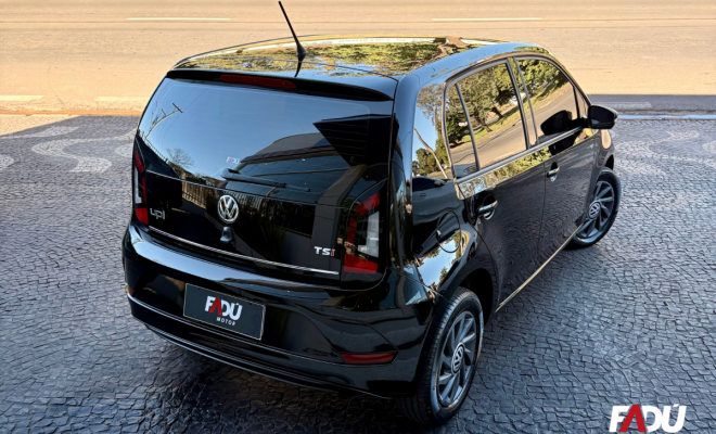 VW - VolksWagen up! high 1.0 TSI Total Flex 12V 5p 2018 Flex-9