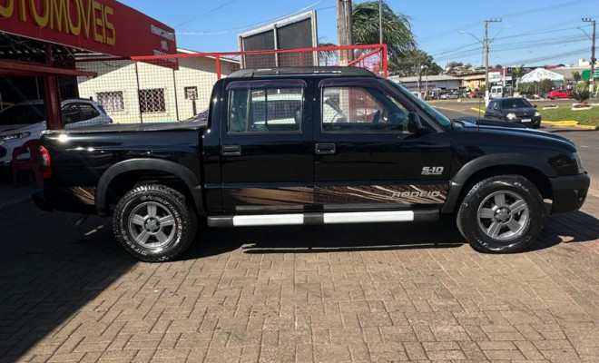 GM - Chevrolet S10 Pick-Up RODEIO 2.4 MPFI F.Power CD 2011 Flex-4