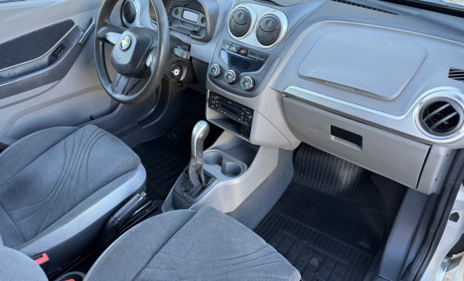 GM - Chevrolet AGILE LTZ 1.4 MPFI 8V FlexPower 5p 2011 Flex-5