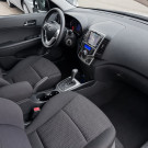 Hyundai i30 2.0 16V 145cv 5p Aut. 2011 Gasolina-6
