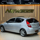 Hyundai i30 2.0 16V 145cv 5p Aut. 2011 Gasolina-2