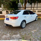 Kia Motors Cerato 1.6 16V Aut. 2013 Gasolina-8