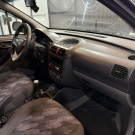 GM - Chevrolet Corsa Hatchback 1.8 MPFI 8V 102cv 5p 2002 Gasolina-11