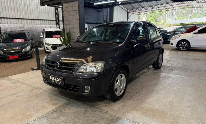 GM - Chevrolet Corsa Hatchback 1.8 MPFI 8V 102cv 5p 2002 Gasolina
