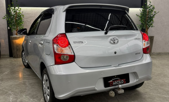 Toyota ETIOS XS 1.5 Flex 16V 5p Aut. 2018 Flex-57