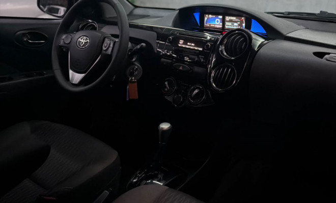Toyota ETIOS XS 1.5 Flex 16V 5p Aut. 2018 Flex-41