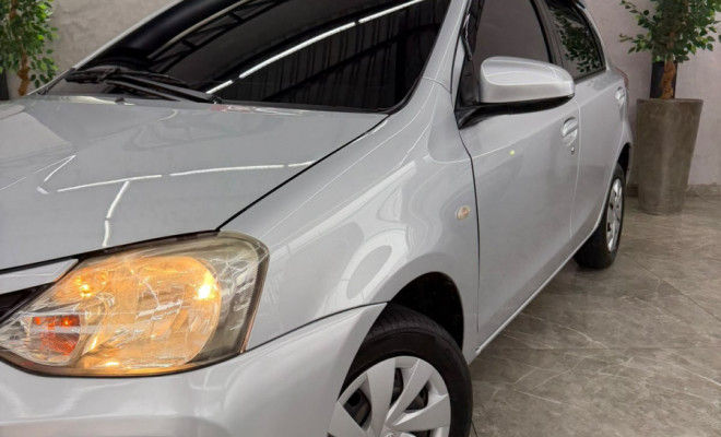 Toyota ETIOS XS 1.5 Flex 16V 5p Aut. 2018 Flex-0