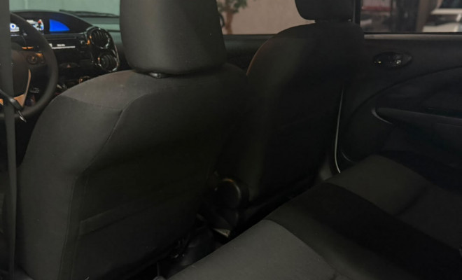 Toyota ETIOS XS 1.5 Flex 16V 5p Aut. 2018 Flex-25