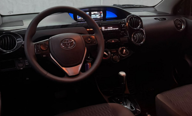 Toyota ETIOS XS 1.5 Flex 16V 5p Aut. 2018 Flex-55