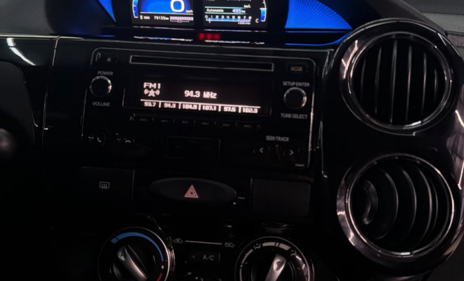 Toyota ETIOS XS 1.5 Flex 16V 5p Aut. 2018 Flex-17