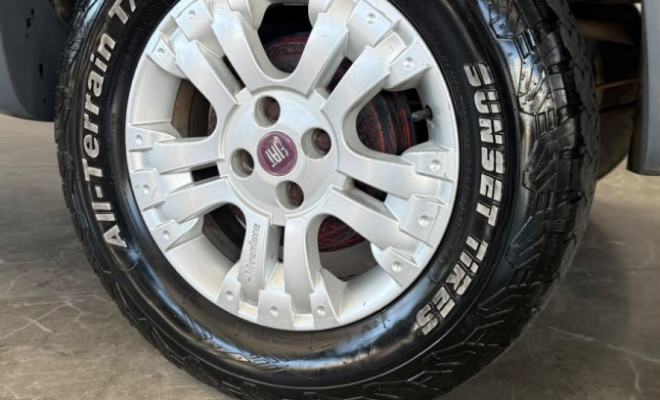 Fiat Strada Adventure1.8/ 1.8 LOCKER Flex CD 2010 Flex-35