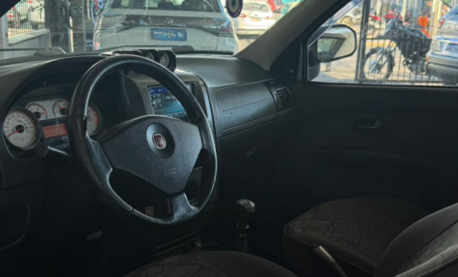 Fiat Strada Adventure1.8/ 1.8 LOCKER Flex CD 2010 Flex-20