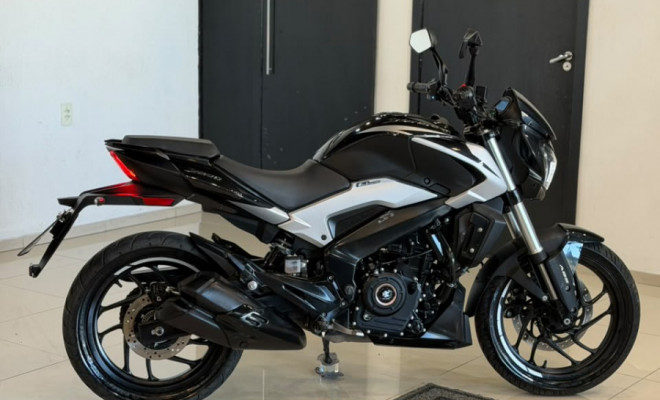 BAJAJ DOMINAR 250 2025 Gasolina-0