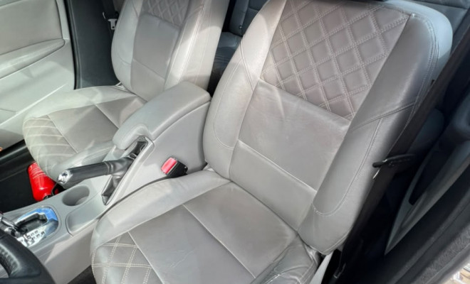 Renault FLUENCE Sed. Dynamique 2.0 16V FLEX Aut. 2016 Flex-8