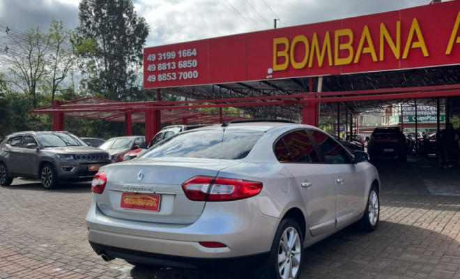 Renault FLUENCE Sed. Dynamique 2.0 16V FLEX Aut. 2016 Flex-3