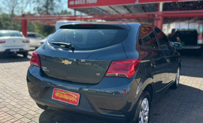 GM - Chevrolet ONIX HATCH LT 1.0 8V FlexPower 5p Mec. 2019 Flex-3