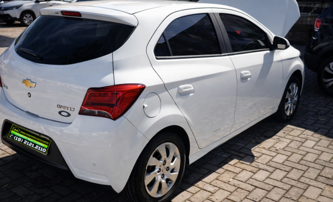 GM - Chevrolet ONIX HATCH LT 1.4 8V FlexPower 5p Mec. 2017 Flex-3