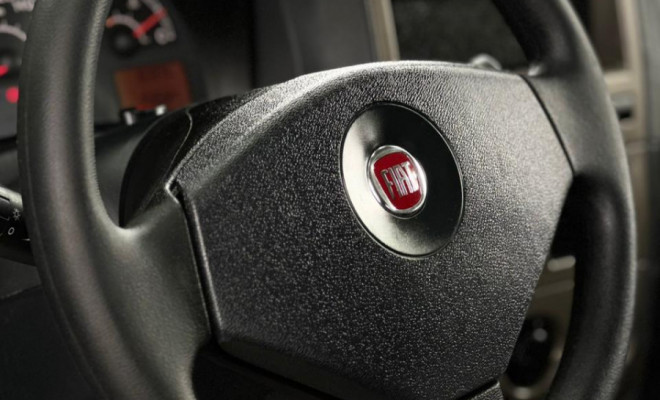 Fiat Palio ATTRA./ITÁLIA 1.4 EVO F.Flex 8V 5p 2011 Flex-4