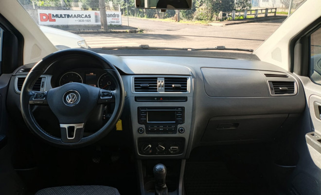 VW - VolksWagen Fox Trendline 1.0 Flex 8V 5p 2015 Flex-6