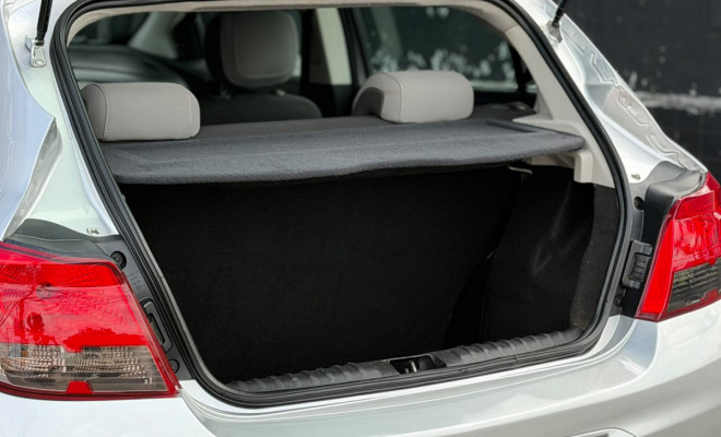 GM - Chevrolet ONIX HATCH LS 1.0 8V FlexPower 5p Mec. 2015 Flex-11