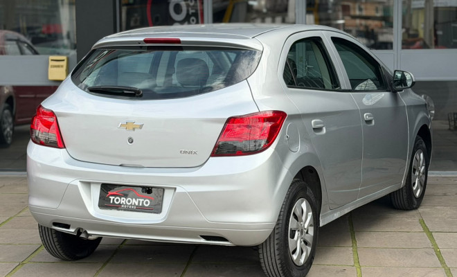 GM - Chevrolet ONIX HATCH LS 1.0 8V FlexPower 5p Mec. 2015 Flex-5