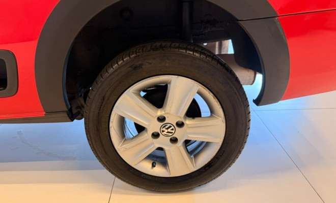 VW - VolksWagen Saveiro 1.6 Mi Total Flex 8V CE 2012 Flex PNEUS/SEMI NOVOS-7
