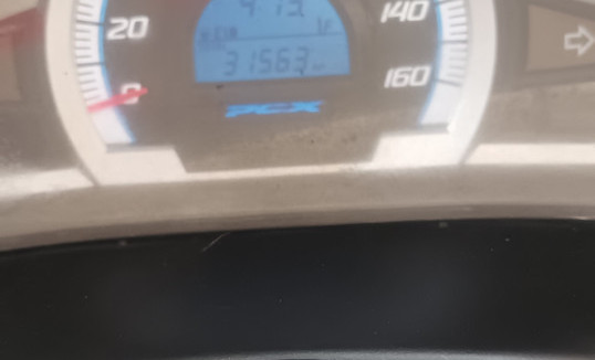 HONDA PCX 150/DLX 2016 Gasolina-2