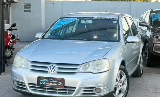 VW - VolksWagen Golf Sportline 1.6 Mi Total Flex 8V 4p 2008 Flex-0