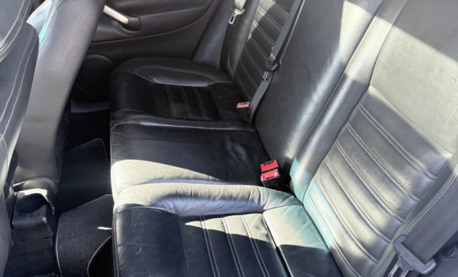 VW - VolksWagen Golf Sportline 1.6 Mi Total Flex 8V 4p 2011 Flex-6