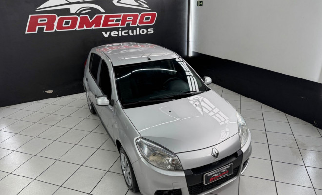 Renault SANDERO Expression Hi-Flex 1.6 8V 5p 2013 Flex