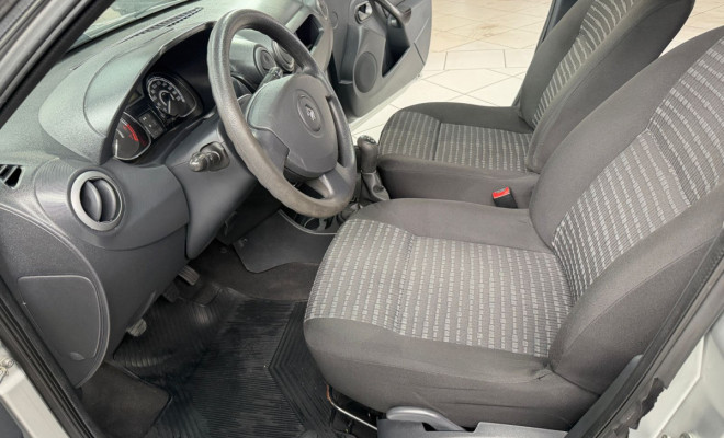 Renault SANDERO Expression Hi-Flex 1.6 8V 5p 2013 Flex-10
