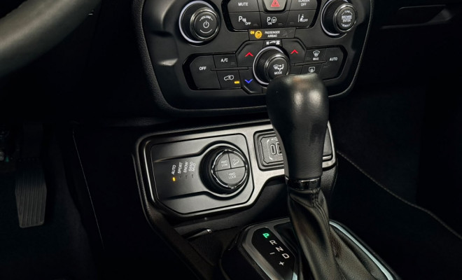 Jeep Renegade S T270 1.3 TB 4x4 Flex Aut. 2024 Flex-4
