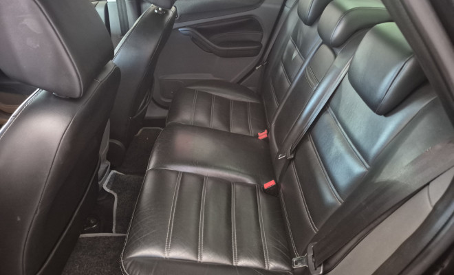Ford Focus Ghia Sed. 2.0 16V/2.0 16V Flex Aut 2009 Flex-4