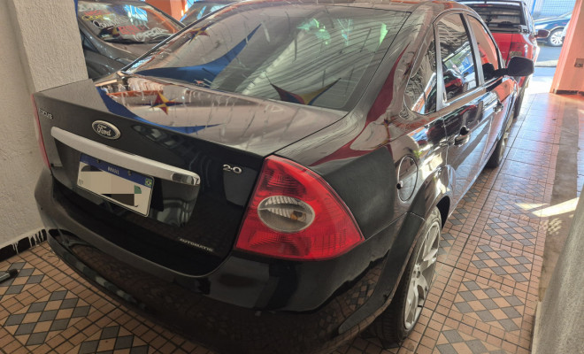 Ford Focus Ghia Sed. 2.0 16V/2.0 16V Flex Aut 2009 Flex-1