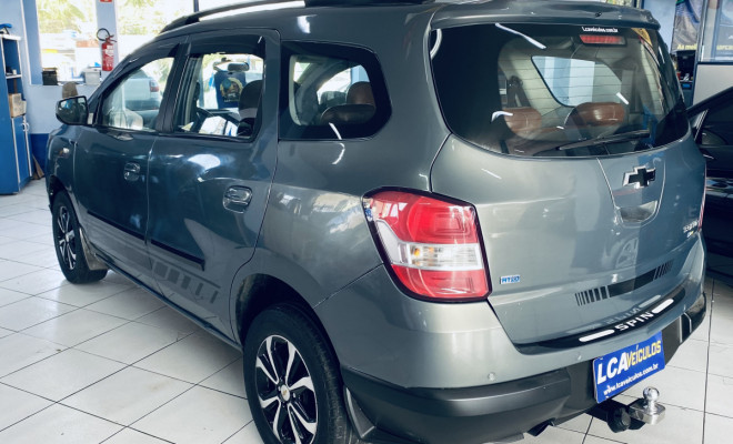 GM - Chevrolet SPIN LTZ 1.8 8V Econo.Flex 5p Aut. 2013 Flex 7 LUGARES-2