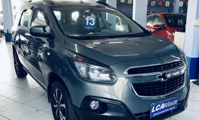 GM - Chevrolet SPIN LTZ 1.8 8V Econo.Flex 5p Aut. 2013 Flex 7 LUGARES
