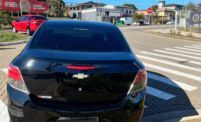 GM - Chevrolet PRISMA Sed. LT 1.0 8V FlexPower 4p 2016 Flex-1