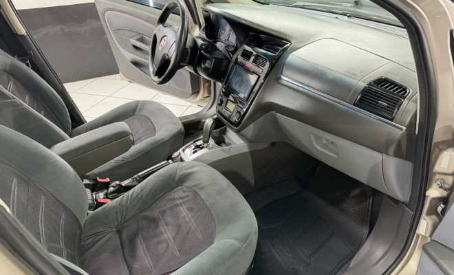 Fiat LINEA ESSENCE Dualogic 1.8 Flex 16V 4p 2013 Flex-12