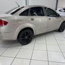 Fiat LINEA ESSENCE Dualogic 1.8 Flex 16V 4p 2013 Flex-9