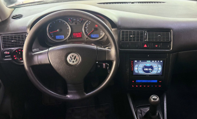 VW - VolksWagen Golf  TECH 1.6 Mi Total Flex 8V 4p 2009-5