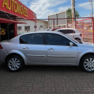 Renault Megane Sedan Dynamique 2.0 16V Aut. 2010 Flex-4