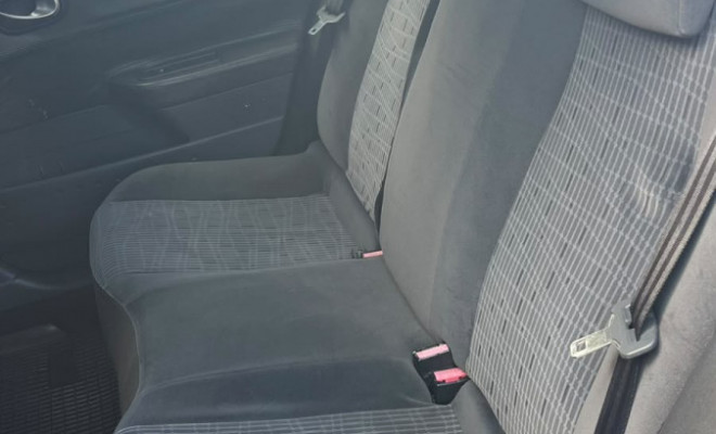 Renault Megane Sedan Dynamique 2.0 16V Aut. 2010 Flex-9