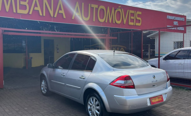 Renault Megane Sedan Dynamique 2.0 16V Aut. 2010 Flex-1