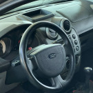 Ford Fiesta Sed. 1.6 8V Flex 4p 2008 Flex-3