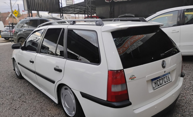 VW - VolksWagen Parati 1000 Mi 16V 4p Turbo 2003 Gasolina-1