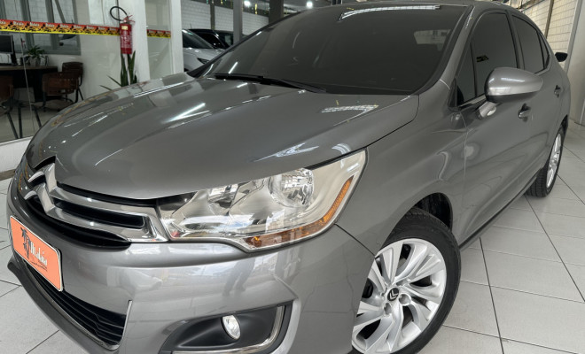 Citroën C4 LOUNGE Tendance 2.0 Aut 2015