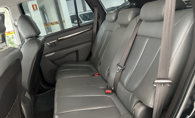 Hyundai Santa Fe GLS 3.5 V6 4x4 2011-10