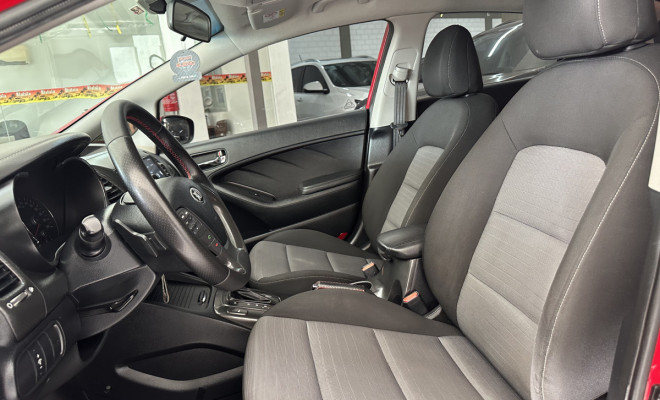 Kia Motors Cerato 1.6 Aut 2016-8