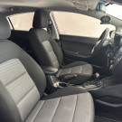 Kia Motors Cerato 1.6 Aut 2016-9